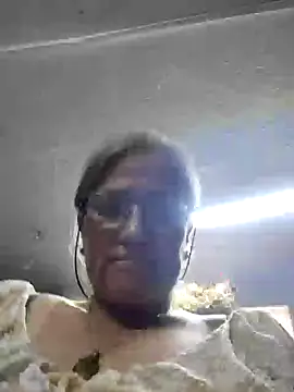 Edged Hot69 online show from December 11, 11:21 pm