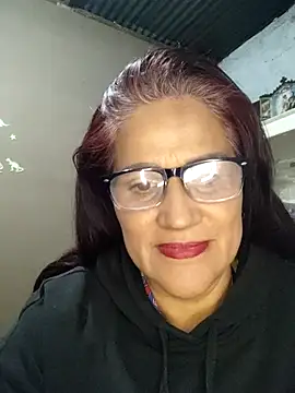 Snapshot of Edged_Hot69 chatting on November 5, 2:33 am Edged Hot69 online show from November 5, 2:33 am