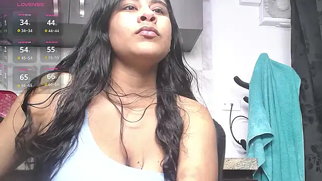 iniyalaboni online show from December 9, 7:29 pm