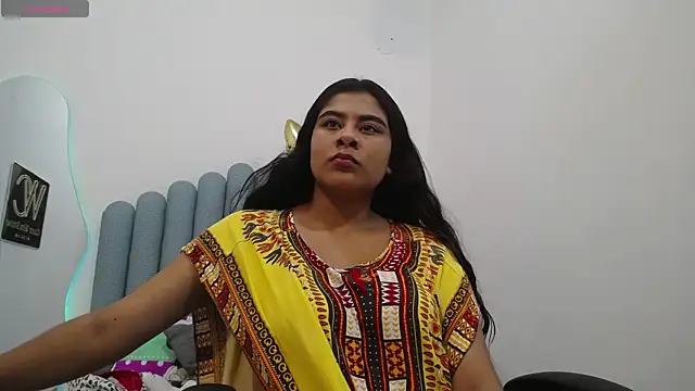 iniyalaboni online show from March 22, 7:53 pm