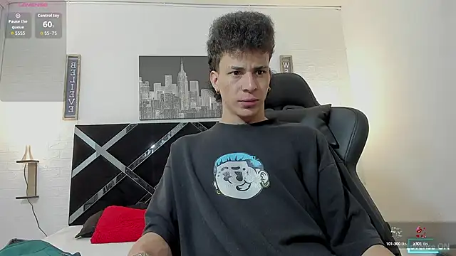 toyboys1 online show from October 7, 3:25 am