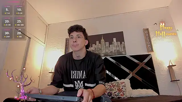 toyboys1 online show from October 11, 3:06 am