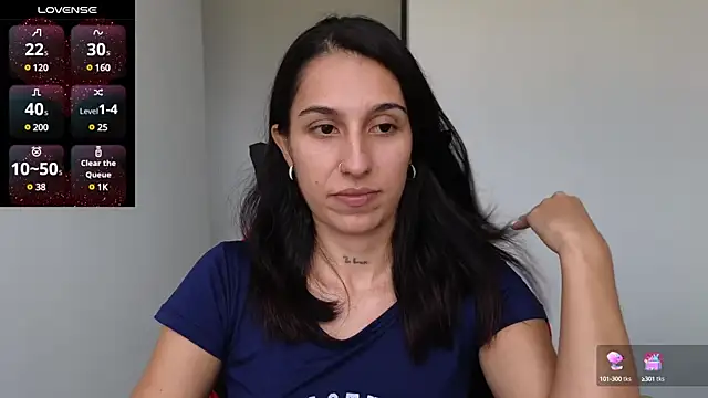 tammyandrade  online show from February 24, 9:31 pm