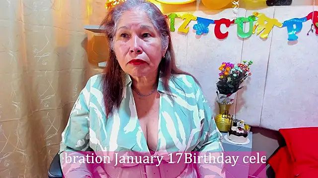 girl amada online show from January 17, 12:31 am
