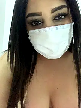 Snapshot of Miss-Soka chatting on November 17, 1:00 am Miss-Soka online show from November 17, 1:00 am