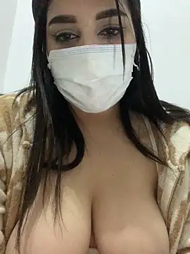 Snapshot of Miss-Soka chatting on December 4, 12:42 am Miss-Soka online show from December 4, 12:42 am