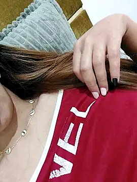 Snapshot of 7alawa-44 chatting on October 29, 1:35 pm 7alawa-44 online show from October 29, 1:35 pm