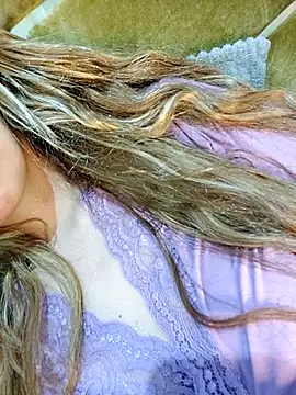 Snapshot of 7alawa-44 chatting on November 18, 12:53 pm 7alawa-44 online show from November 18, 12:53 pm