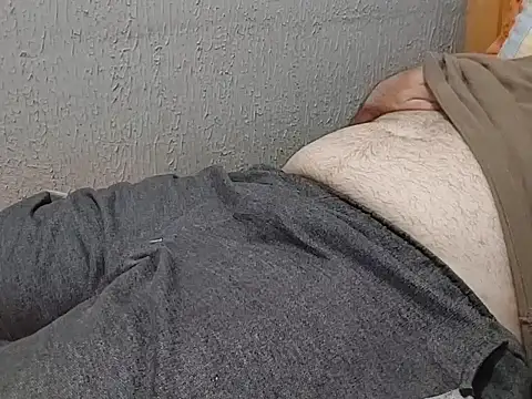 mfreitas005 online show from November 21, 1:04 am