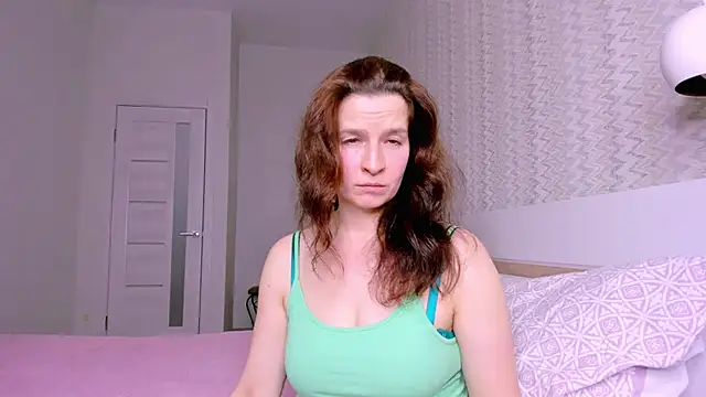 Snapshot of Clear_Angel chatting on February 22, 8:29 pm Clear Angel online show from February 22, 8:29 pm