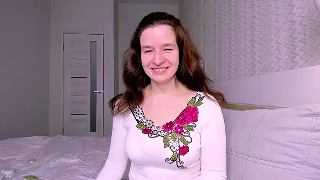 Snapshot of Clear_Angel chatting on February 23, 3:53 pm Clear Angel online show from February 23, 3:53 pm