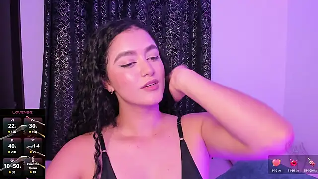 Snapshot of Adhara-zanne chatting on March 14, 2:31 am Adhara-zanne online show from March 14, 2:31 am