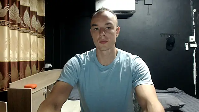 Snapshot of heilgarbest chatting on May 5, 4:04 pm heilgarbest online show from May 5, 4:04 pm