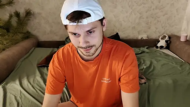 Snapshot of mike_peach chatting on February 20, 8:25 pm mike peach online show from February 20, 8:25 pm