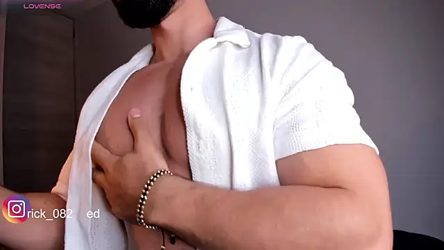 edrick walton1 online show from February 17, 11:44 am