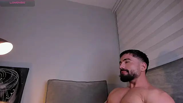 edrick walton1 online show from March 15, 12:36 am