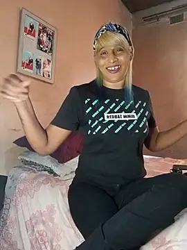 Goodgirlsue 77 online show from November 7, 11:43 am