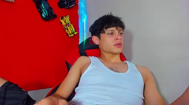 LilOwen  online show from March 3, 1:53 am