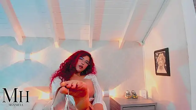 Snapshot of MizzHell chatting on March 2, 7:15 am MizzHell online show from March 2, 7:15 am