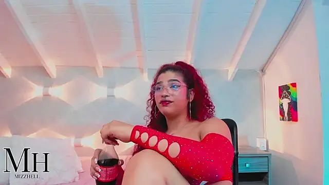 Snapshot of MizzHell chatting on March 16, 6:06 am MizzHell online show from March 16, 6:06 am