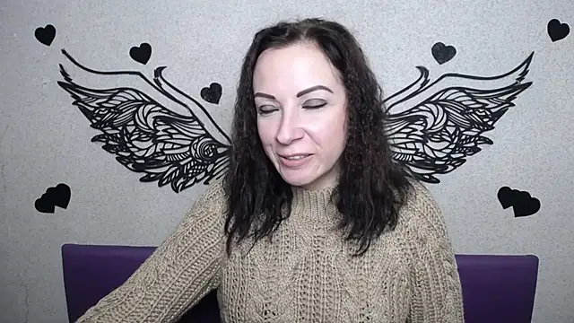 Snapshot of ElizabethSho chatting on March 3, 6:14 pm ElizabethSho online show from March 3, 6:14 pm