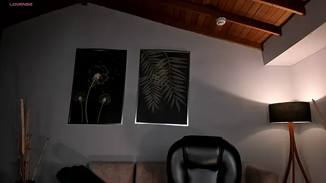 ValeriaVelvet online show from January 10, 12:18 pm