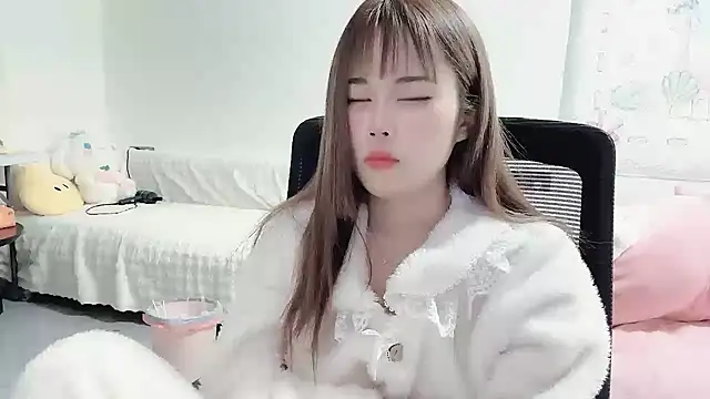 Jia-Xin- online show from December 7, 7:49 am