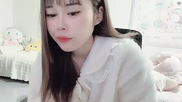 Jia-Xin- online show from December 18, 11:45 am