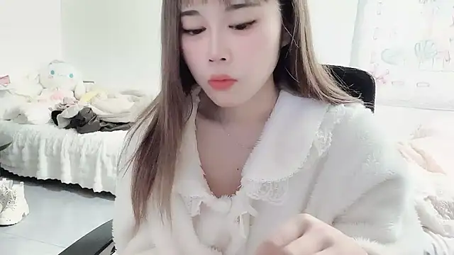Jia-Xin- online show from December 22, 9:00 am