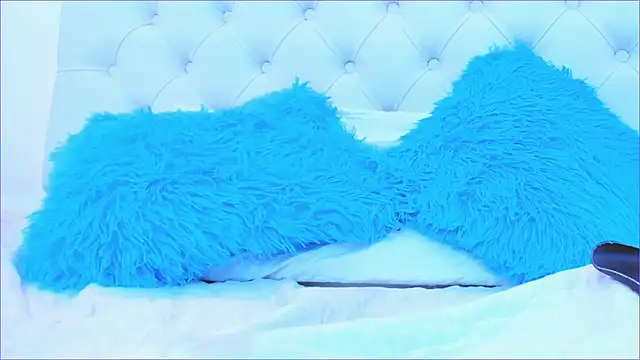 silvana  miller online show from March 4, 10:16 pm