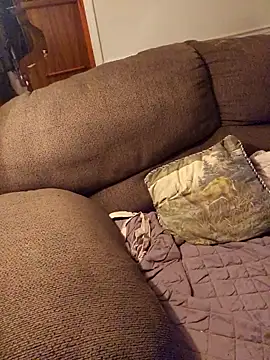 Snapshot of coolbrease10 chatting on October 11, 2:44 am coolbrease10 online show from October 11, 2:44 am