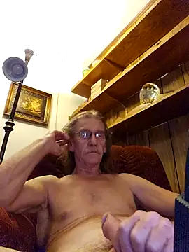 Snapshot of coolbrease10 chatting on November 12, 5:19 am coolbrease10 online show from November 12, 5:19 am