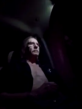 Snapshot of coolbrease10 chatting on November 29, 12:46 am coolbrease10 online show from November 29, 12:46 am