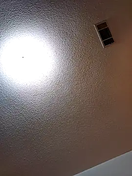 Snapshot of coolbrease10 chatting on December 5, 5:09 pm coolbrease10 online show from December 5, 5:09 pm