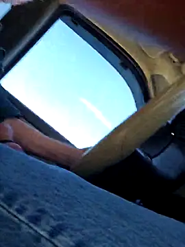 Snapshot of coolbrease10 chatting on February 9, 7:07 pm coolbrease10 online show from February 9, 7:07 pm