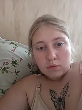 Snapshot of AnastasiaSky19 chatting on September 19, 8:49 am AnastasiaSky19 online show from September 19, 8:49 am