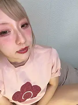 alice  1111 online show from April 11, 8:40 am