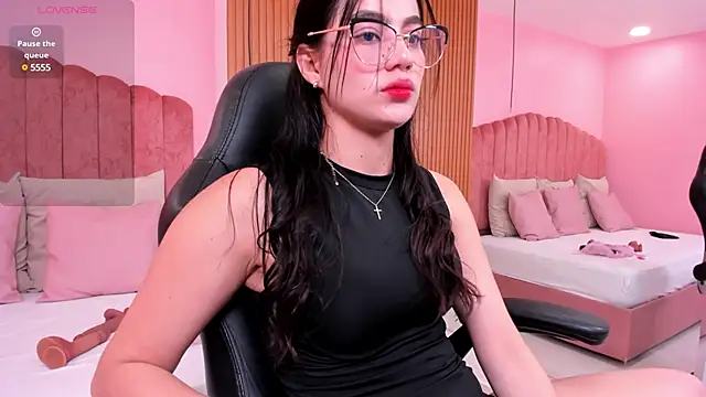 ariel jonees online show from March 15, 6:21 pm