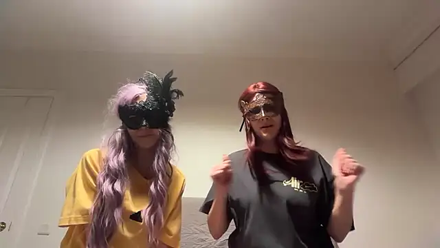 Snapshot of Nisaaa20003 chatting on December 16, 6:57 pm Nisaaa20003 online show from December 16, 6:57 pm