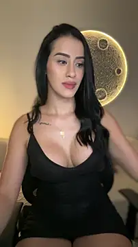 Snapshot of SarahhSmitth1 chatting on February 21, 10:22 pm SarahhSmitth1 online show from February 21, 10:22 pm