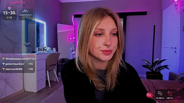 lilyvibe online show from December 5, 8:33 pm