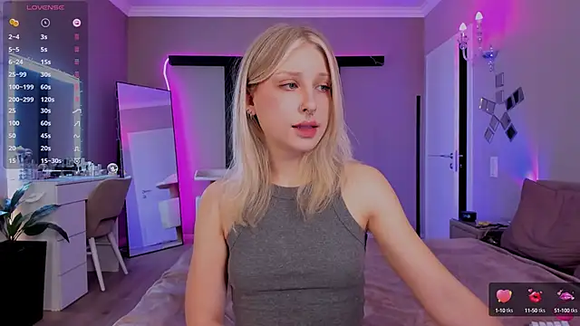 lilyvibe online show from January 27, 1:41 pm