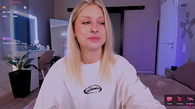 lilyvibe online show from February 10, 2:59 pm
