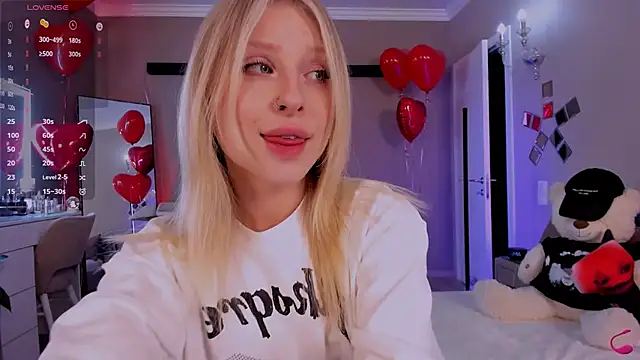 lilyvibe online show from February 14, 7:54 pm