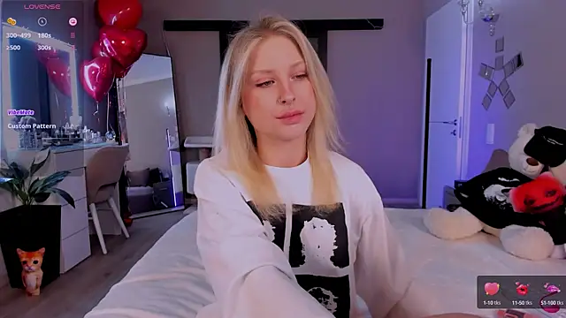 lilyvibe online show from February 18, 8:25 pm