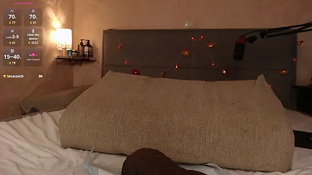 MissisNorris online show from November 4, 6:07 pm