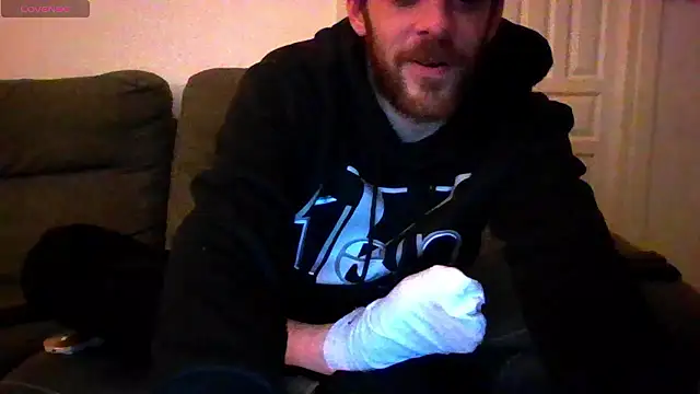  NakedChef  online show from January 9, 11:39 pm