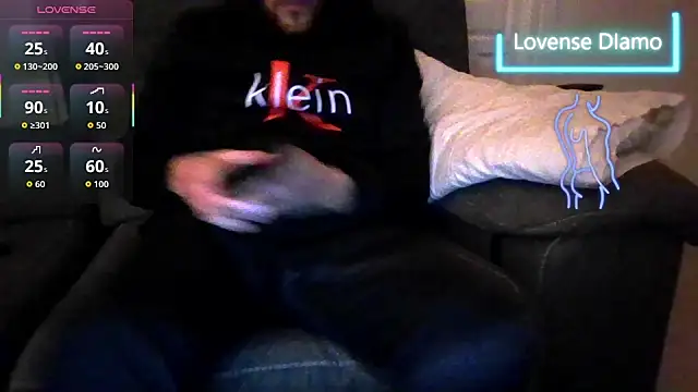  NakedChef  online show from March 1, 12:12 am