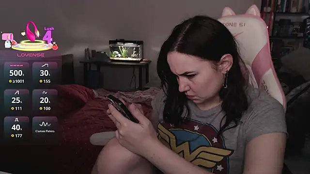 Snapshot of SexyWitch_666 chatting on July 27, 9:16 am SexyWitch 666 online show from July 27, 9:16 am