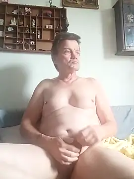 Snapshot of Bigpenis6y chatting on October 8, 11:52 am Bigpenis6y online show from October 8, 11:52 am